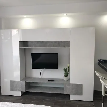 Apart Otel Malibu Park 3*
