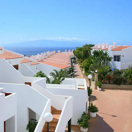 Malibu Park Hotel apartamentowy