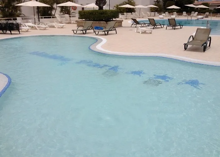 Malibu Park Hotel apartamentowy