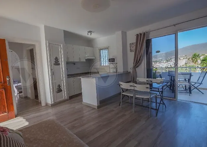 Malibu Park Hotel apartamentowy Costa Adeje (Tenerife)