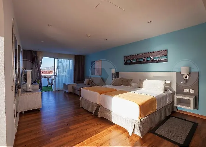 Malibu Park Costa Adeje (Tenerife)