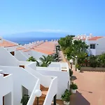 Malibu Park Aparthotel