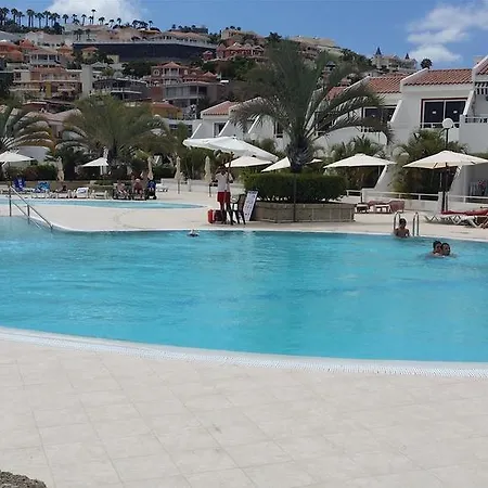 מלון דירות Malibu Park 3*