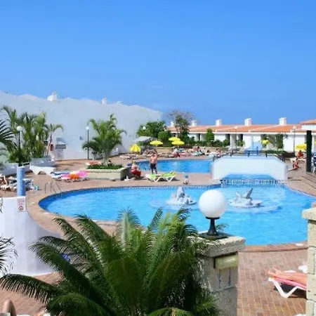 מלון דירות Malibu Park 3*