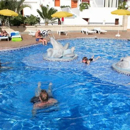 Malibu Park מלון דירות