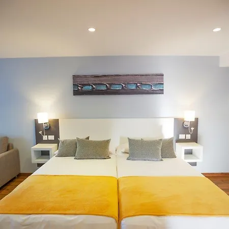 Malibu Park Aparthotel