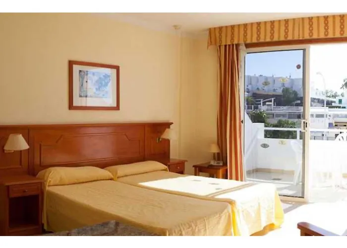 Apartahotel Malibu Park Costa Adeje (Tenerife)