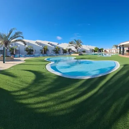 Malibu Park 3* Адехе