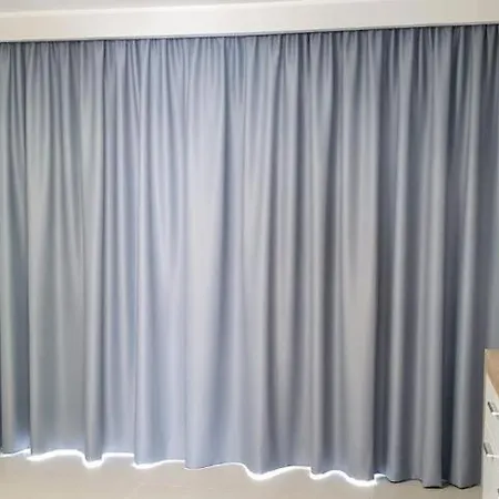 Malibu Park Адехе