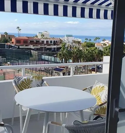 Malibu Park أذيخي