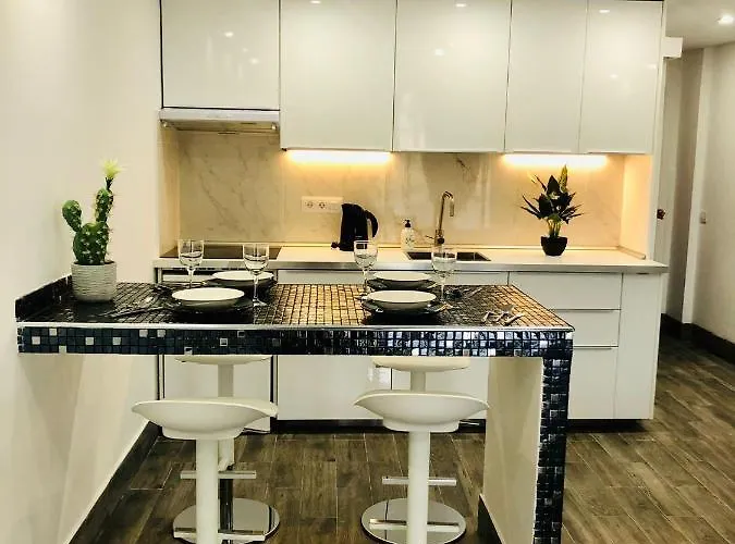 アパートホテル Malibu Park 3*