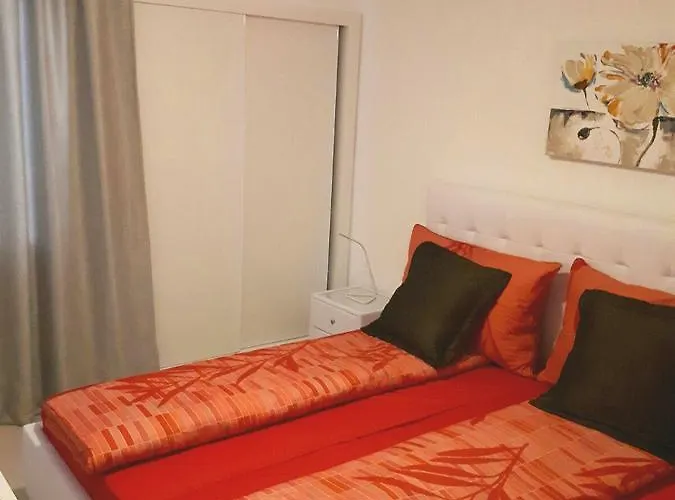 Malibu Park アデヘ